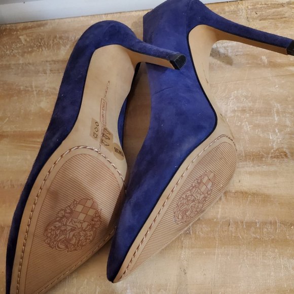 Vince Camuto Savilla Suede Pumps - Picture 2 of 3